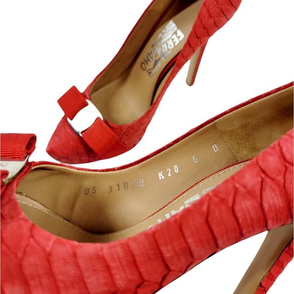 Salvatore Ferragamo Suede Trilly Python Platform Stiletto - Picture 9 of 10